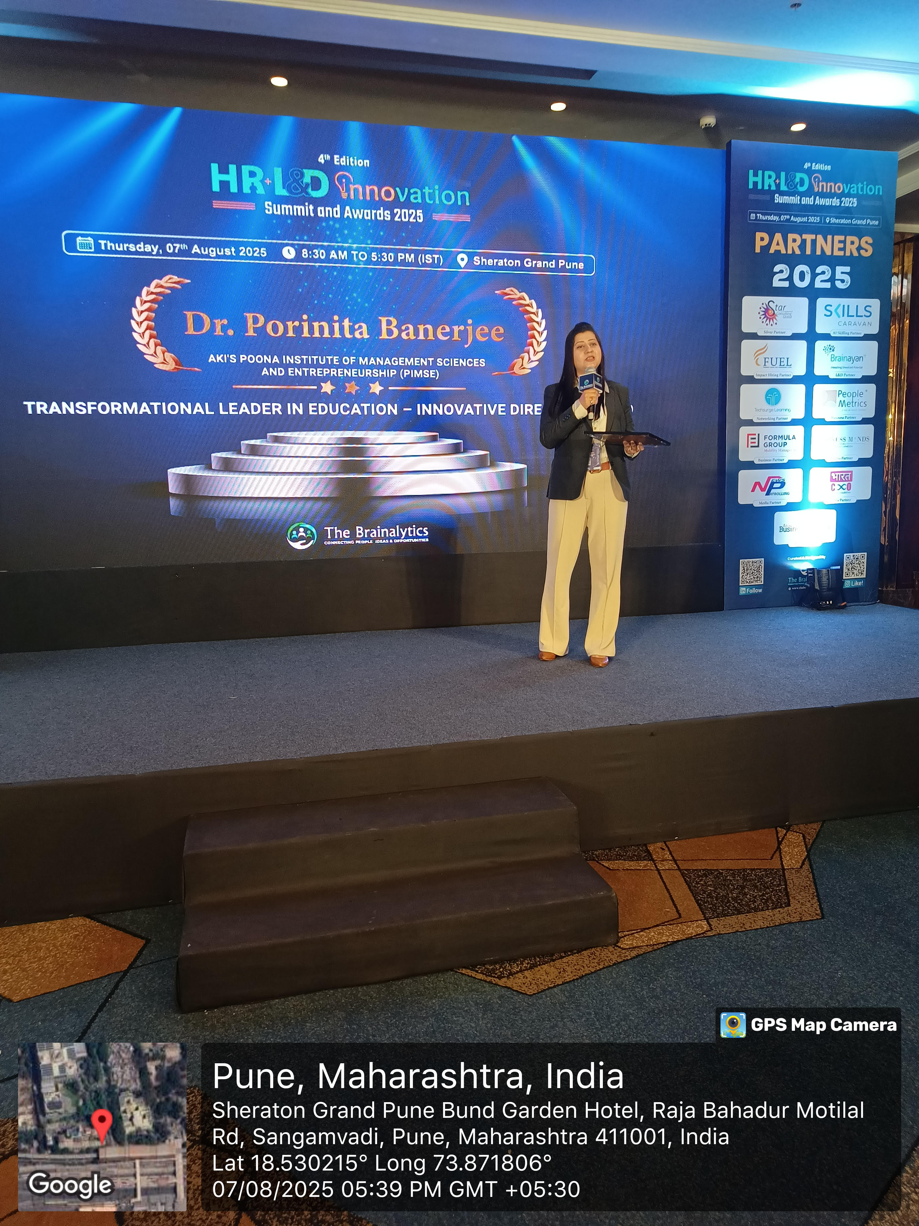 Dr. Porinita Banerjee Conferred with the ‘Transformational Leader in Education – Innovative Director Award’ at the 4th HR & L&D Innovation Summit 2025