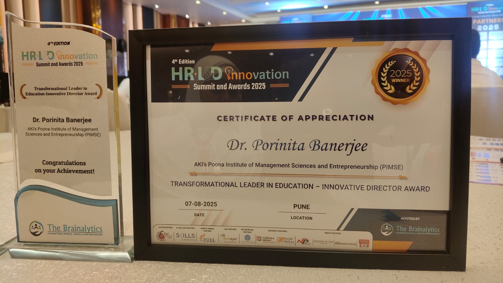 Dr. Porinita Banerjee Conferred with the ‘Transformational Leader in Education – Innovative Director Award’ at the 4th HR & L&D Innovation Summit 2025